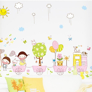 BÉ VUI BẮT BƯỚM